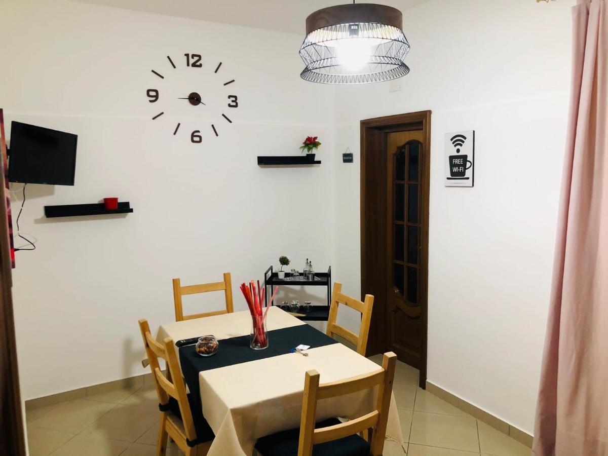 カターニア La Casa Di Palmaヴィラ エクステリア 写真