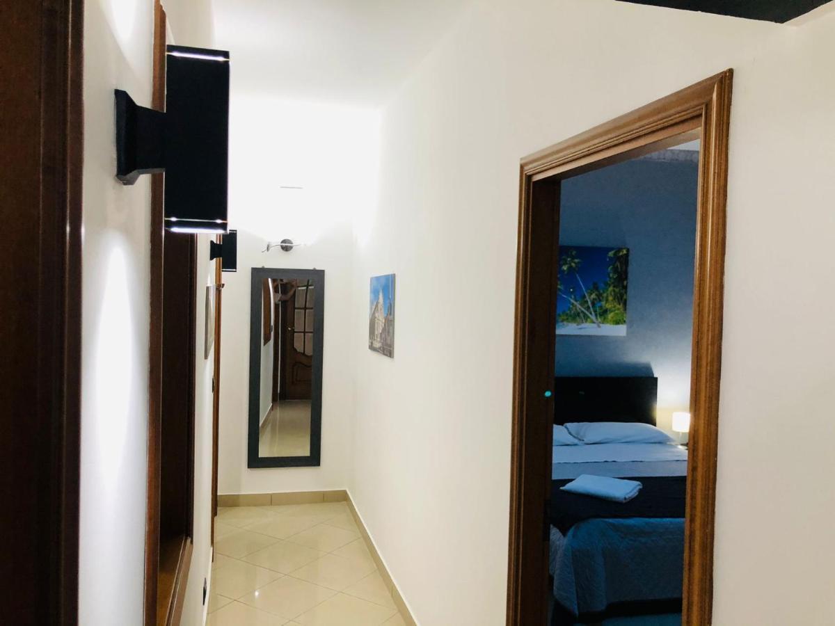 カターニア La Casa Di Palmaヴィラ エクステリア 写真