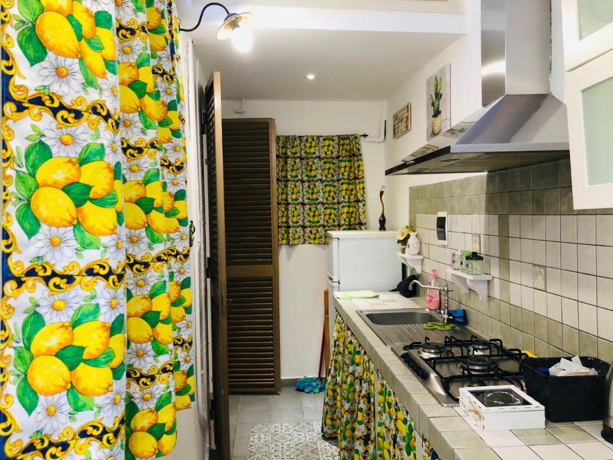 カターニア La Casa Di Palmaヴィラ エクステリア 写真